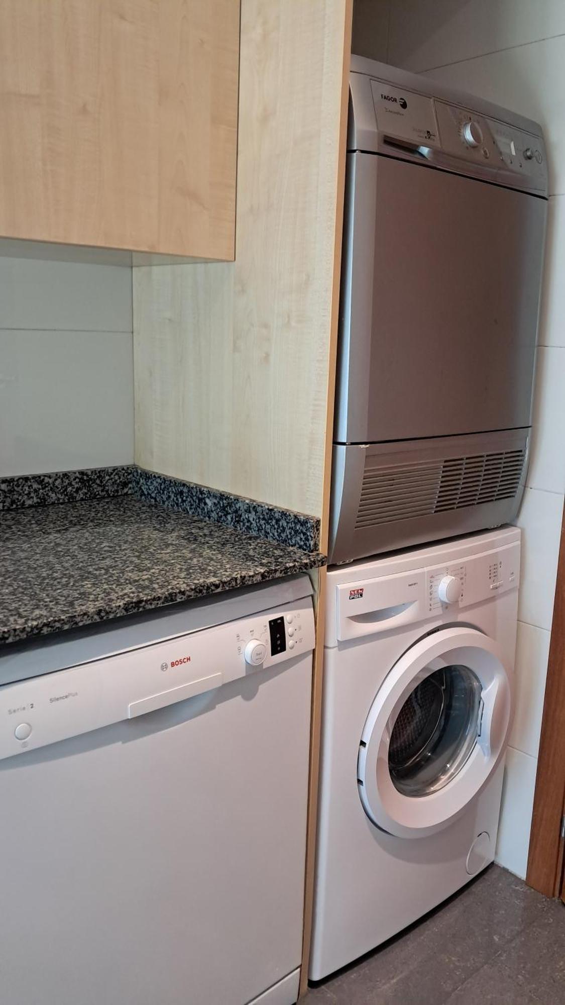 Modern Apartment, With Parking, Close To The Beach!! Sant Adrià de Besòs Esterno foto